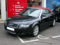 Lower radiator grill chrome trim Audi A4 s&eacute;rie 1 94-98 Audi A4 s&eacute;rie 2 00-04 Audi RS4 00-01 Audi S4 03-08 s&eacute;rie 2 Audi S4 08-11 s&eacute;rie 3 Audi S4 11-16 s&eacute;rie 3 phase 2 Audi S4 16-26 s&eacute;rie 4 Audi S4 97-01 s&eacute;rie 1