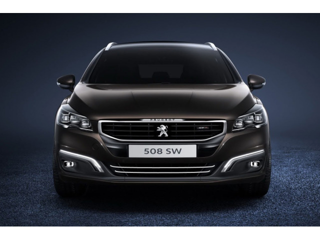 Lower radiator grill chrome trim Peugeot 508 Berline phase 2  Peugeot 508 SW phase 2