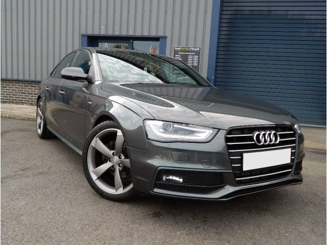 Radiator grill chrome trim compatible with Audi A4 série 4 1526