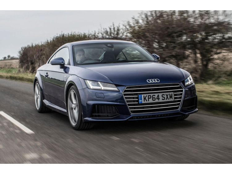 Radiator grill chrome trim compatible with Audi TT S&eacute;rie 3 14-26