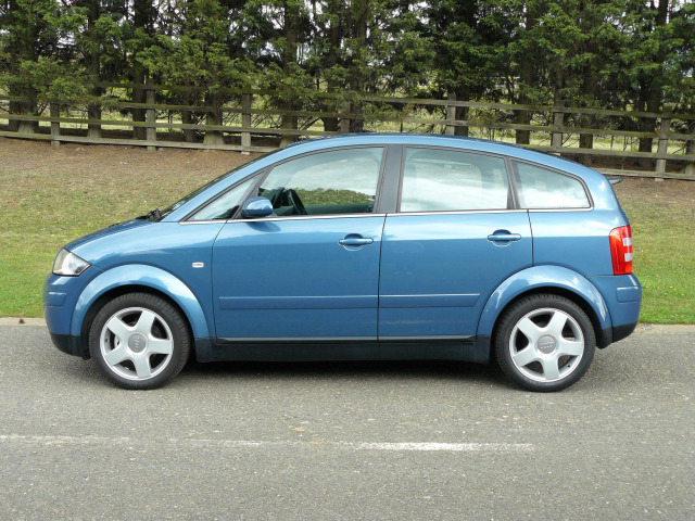 Side windows chrome trim