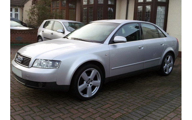 Side windows chrome trim