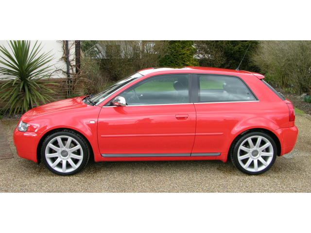Side windows chrome trim