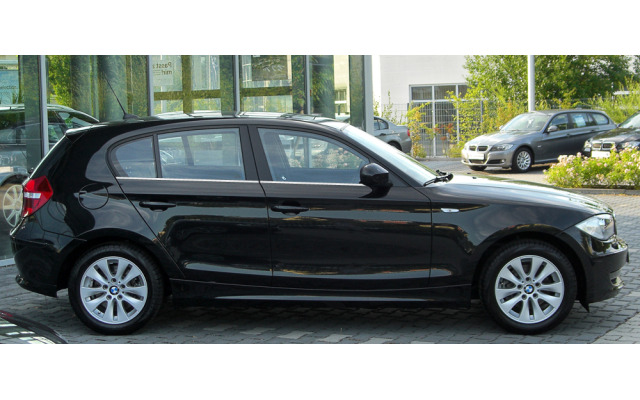Side windows chrome trim