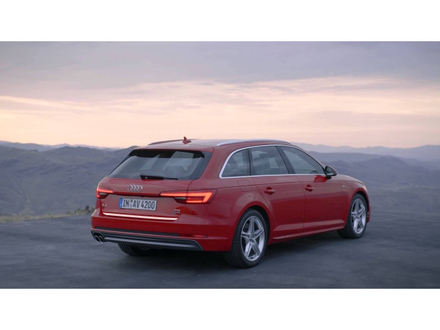 Trunk chrome trim Audi A4 série 4 avant 1519