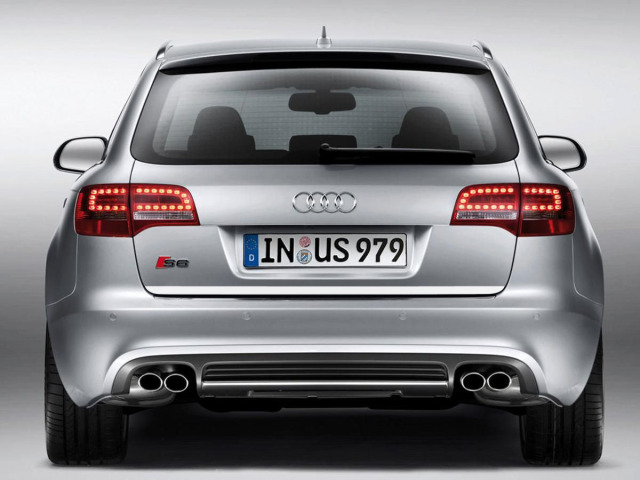 Trunk chrome trim Audi S6 0608
