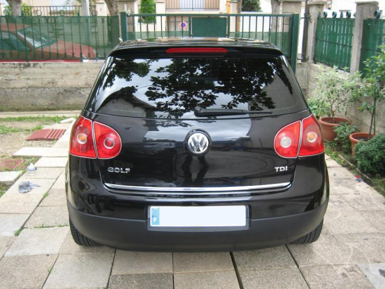 Trunk chrome trim VW Golf 5 VW Golf 5 GT TDI VW Golf 5 GTI VW Golf 5 R32